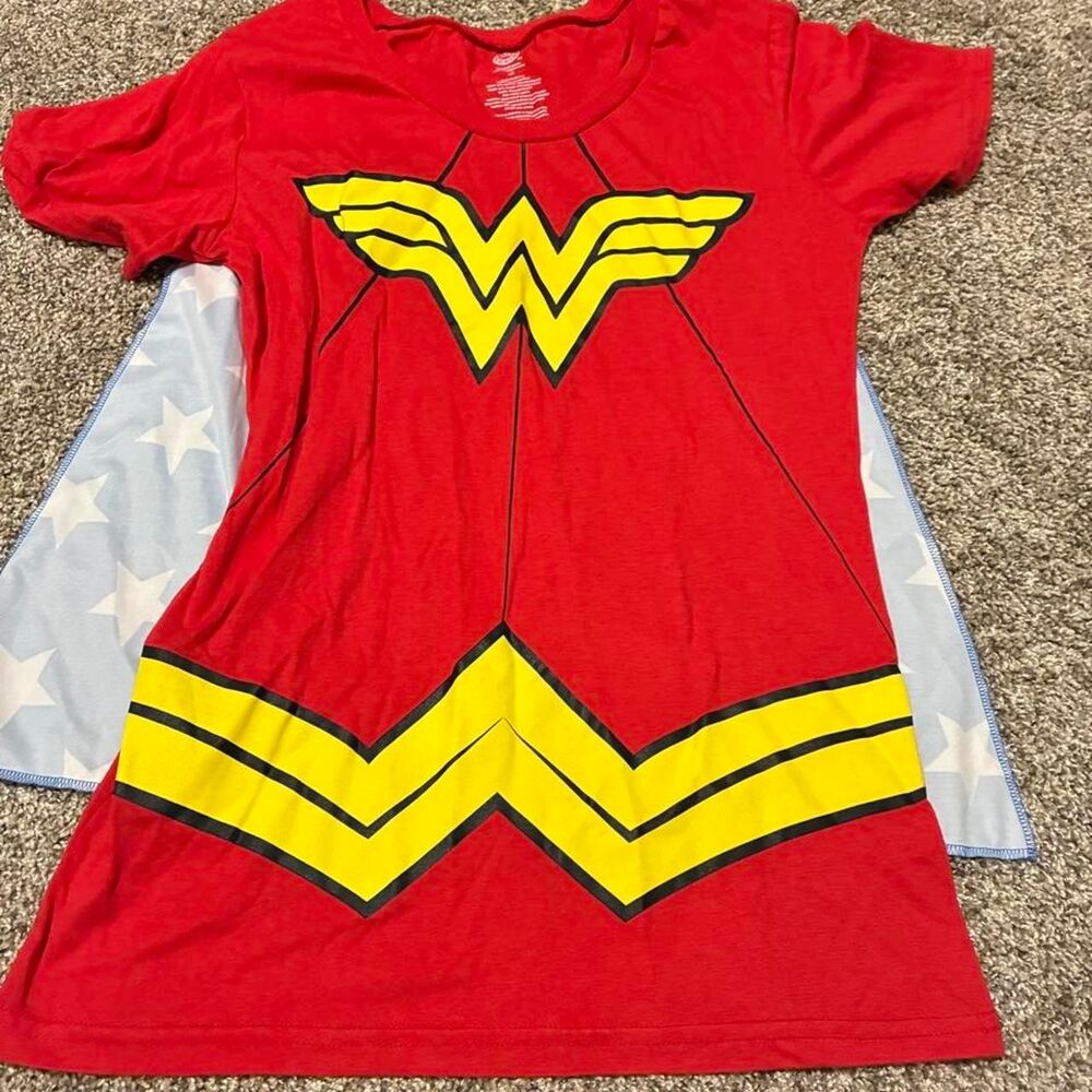 Dc-comics Women's multi T-shirt Jr Large Halloween